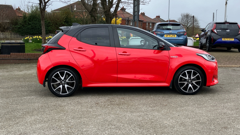 Toyota Yaris 1.5 Hybrid Launch Edition 5dr CVT Hybrid Hatchback